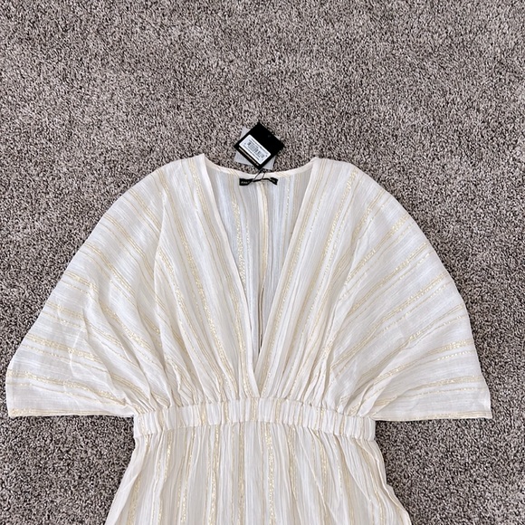 America & Beyond golend stripe coverup maxi dress. Size: Medium. NWT. - Picture 3 of 5